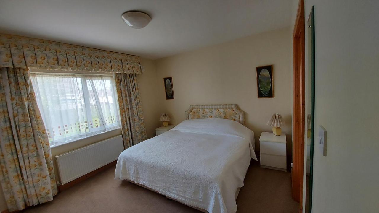 Hotel Clancys Of Glenfarne Extérieur photo